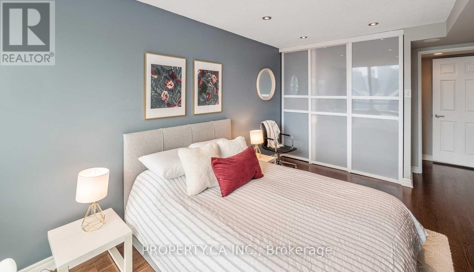 Ph11 - 701 King Street W, Toronto, Ontario  M5V 2W7 - Photo 17 - C12840230