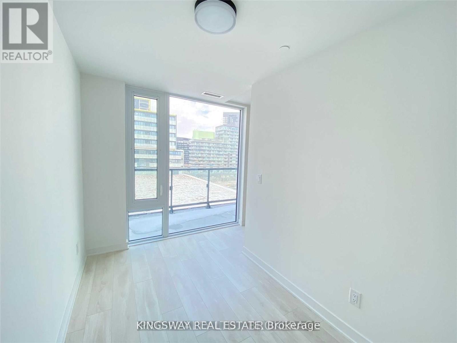 S803 - 180 Mill Street, Toronto, Ontario  M5A 0V7 - Photo 13 - C12840286