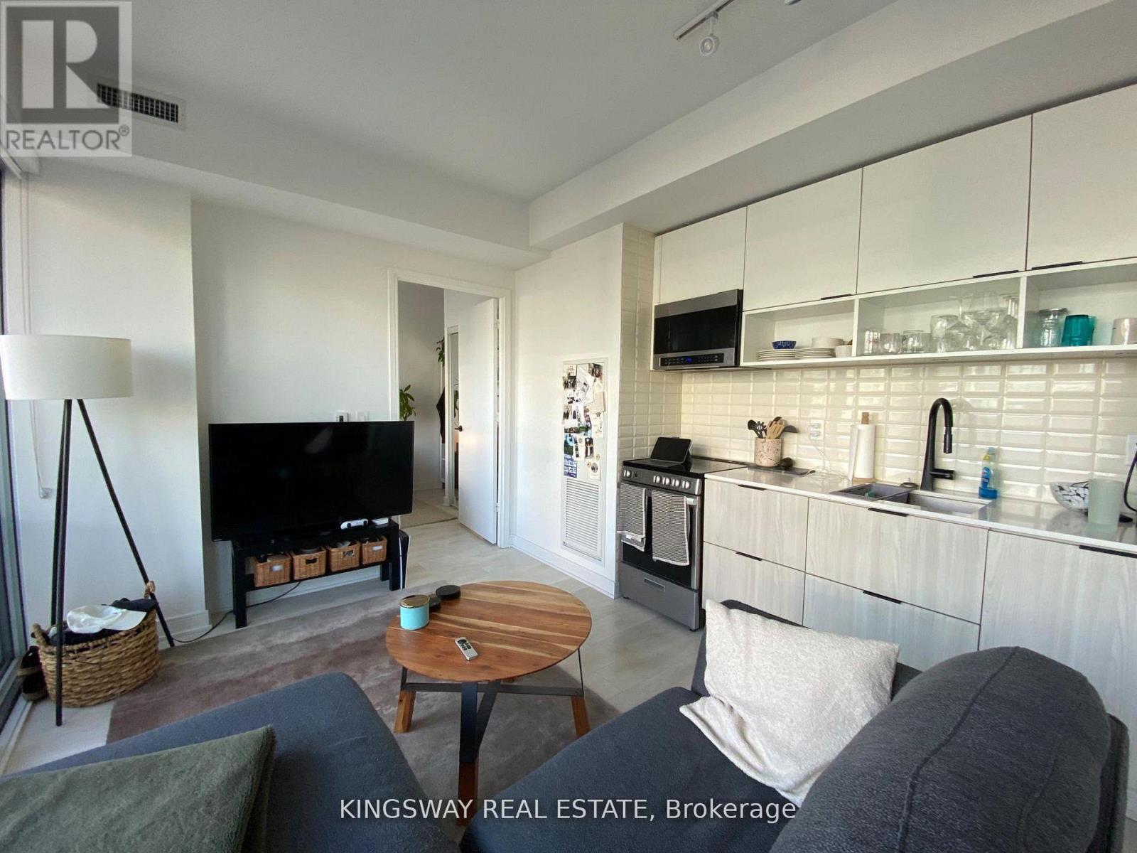 S803 - 180 Mill Street, Toronto, Ontario  M5A 0V7 - Photo 17 - C12840286