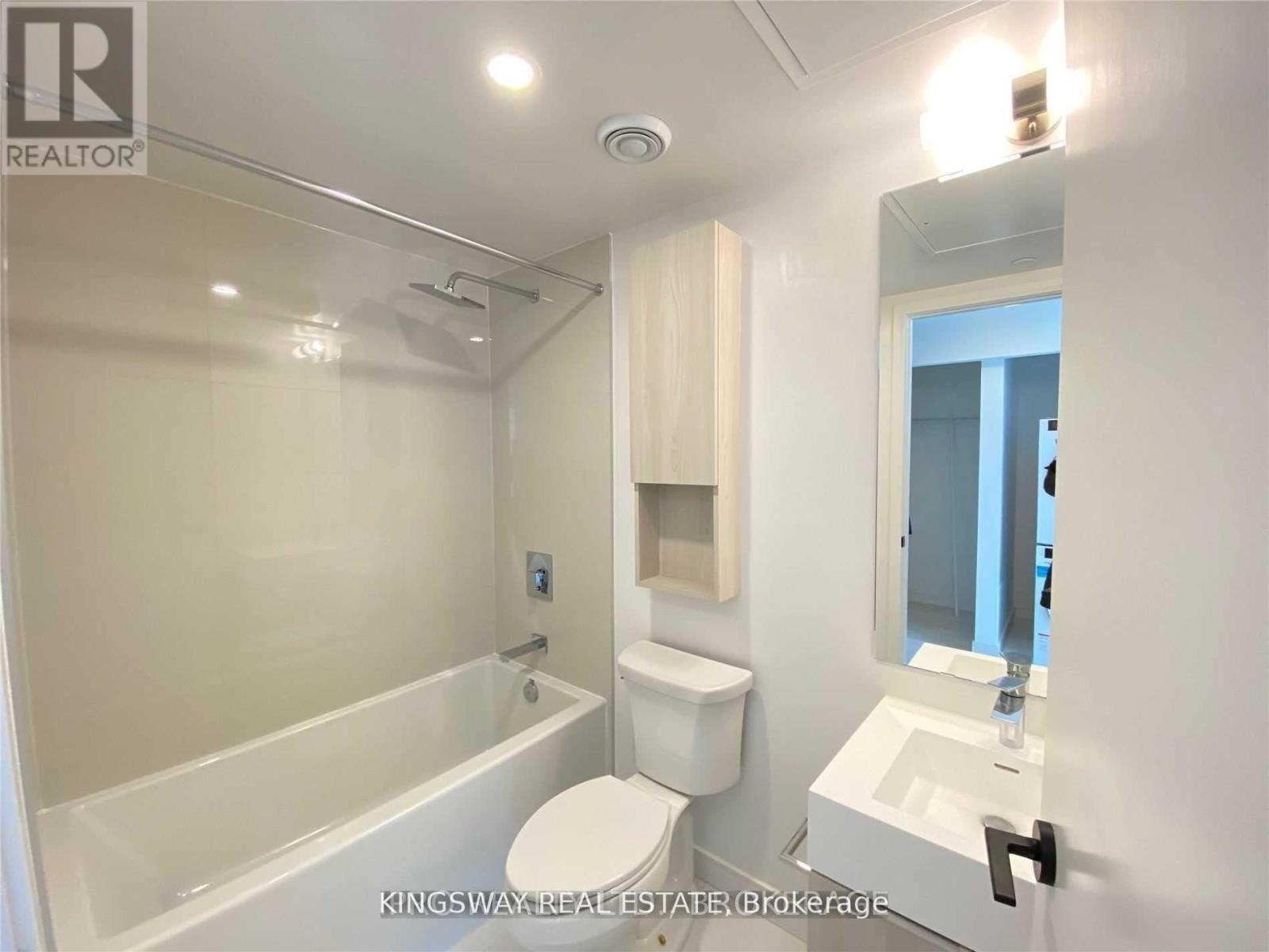 S803 - 180 Mill Street, Toronto, Ontario  M5A 0V7 - Photo 6 - C12840286