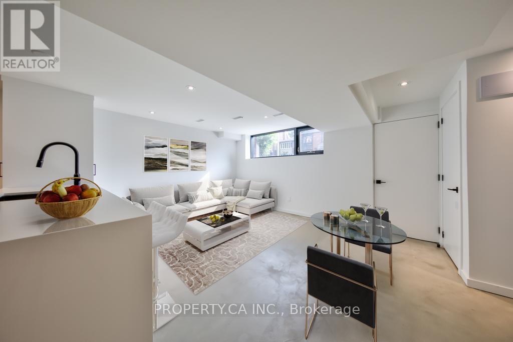 Lower - 572 Palmerston Avenue, Toronto, Ontario  M6G 2P7 - Photo 5 - C12840346