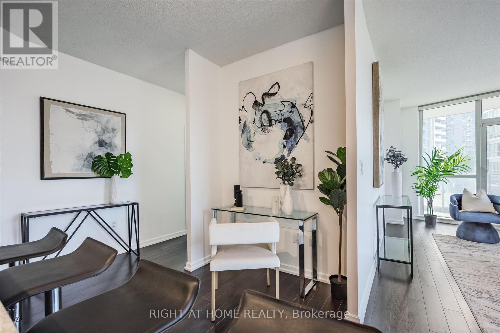 206 - 70 Forest Manor Road, Toronto, Ontario  M2J 0A9 - Photo 17 - C12840358