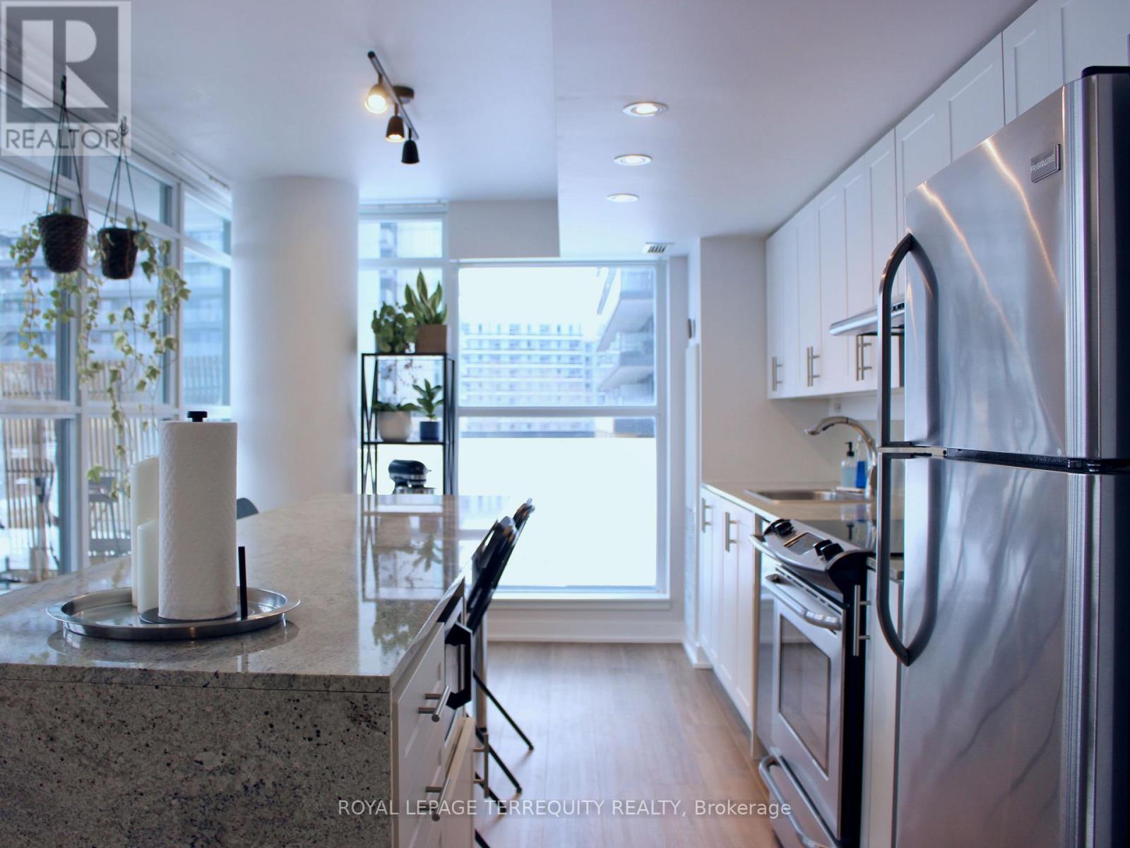 221 - 19 Singer Court, Toronto, Ontario  M2K 0B2 - Photo 12 - C12840366