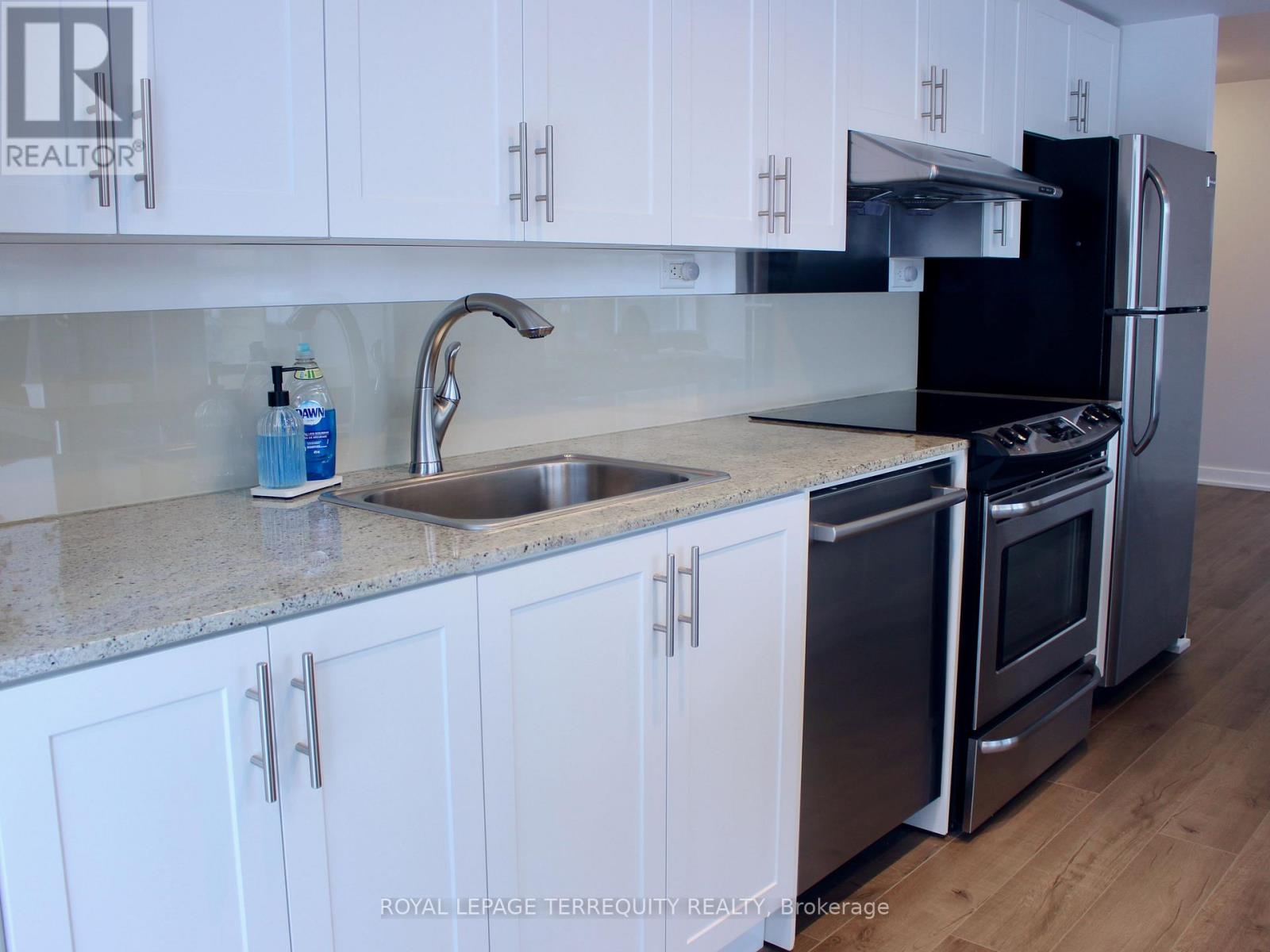 221 - 19 Singer Court, Toronto, Ontario  M2K 0B2 - Photo 19 - C12840366