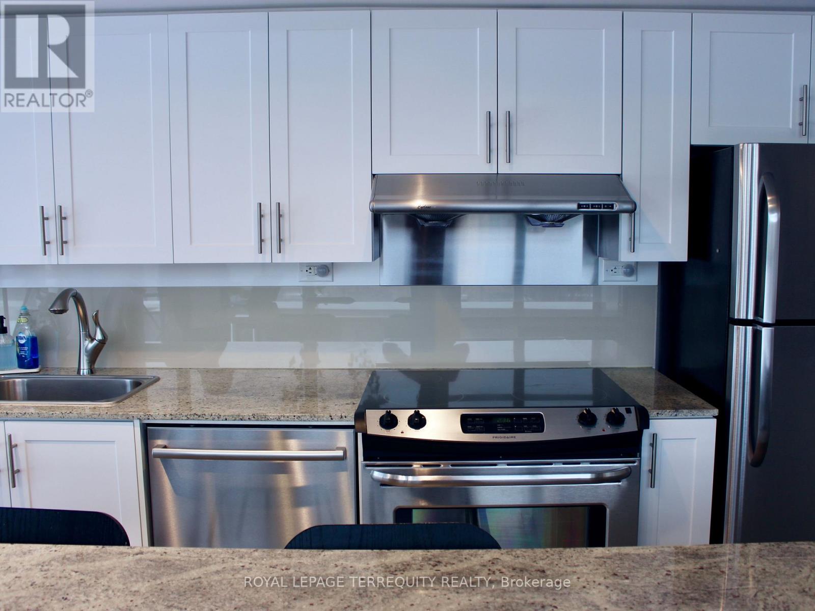 221 - 19 Singer Court, Toronto, Ontario  M2K 0B2 - Photo 20 - C12840366