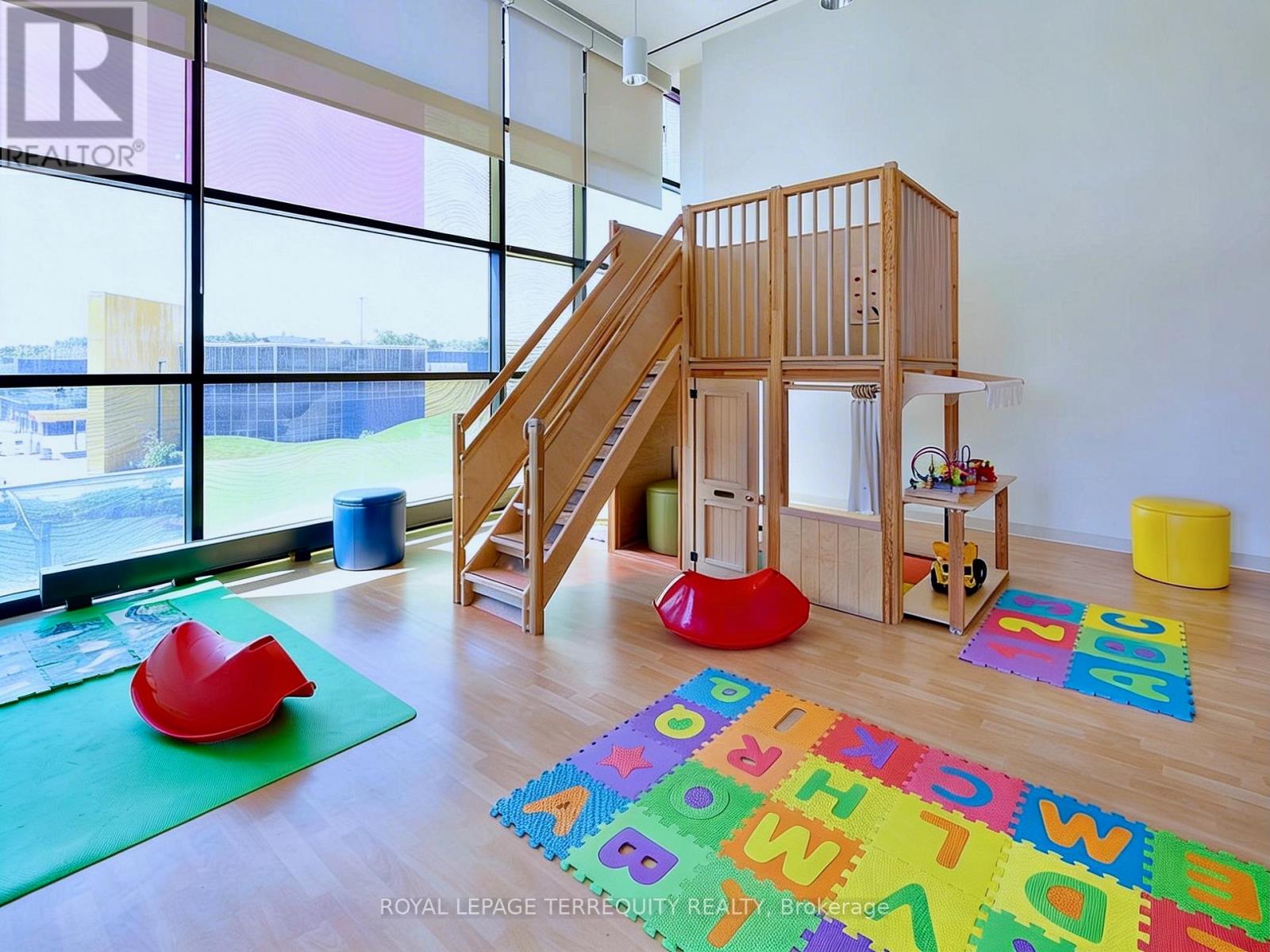 221 - 19 Singer Court, Toronto, Ontario  M2K 0B2 - Photo 46 - C12840366