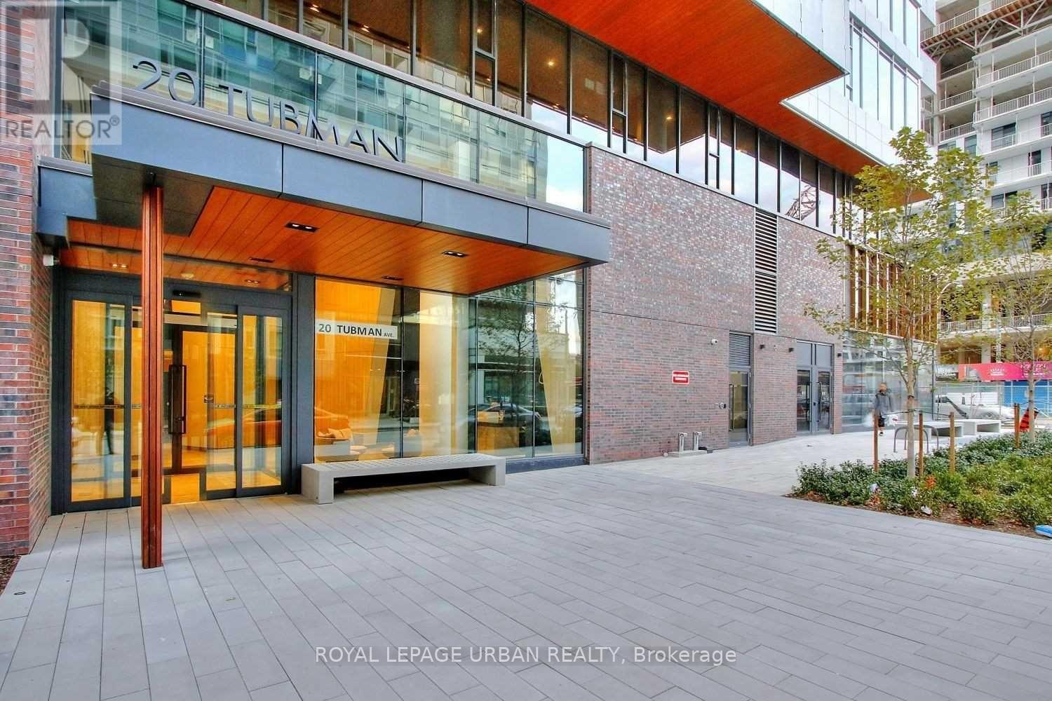 2108 - 20 TUBMAN AVENUE