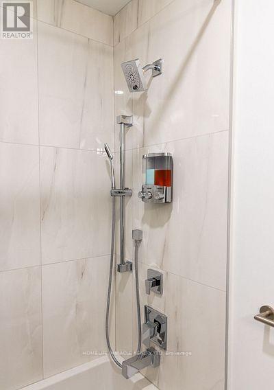 1202 - 47 Mutual Street, Toronto, Ontario  M5B 0C6 - Photo 2 - C12840402