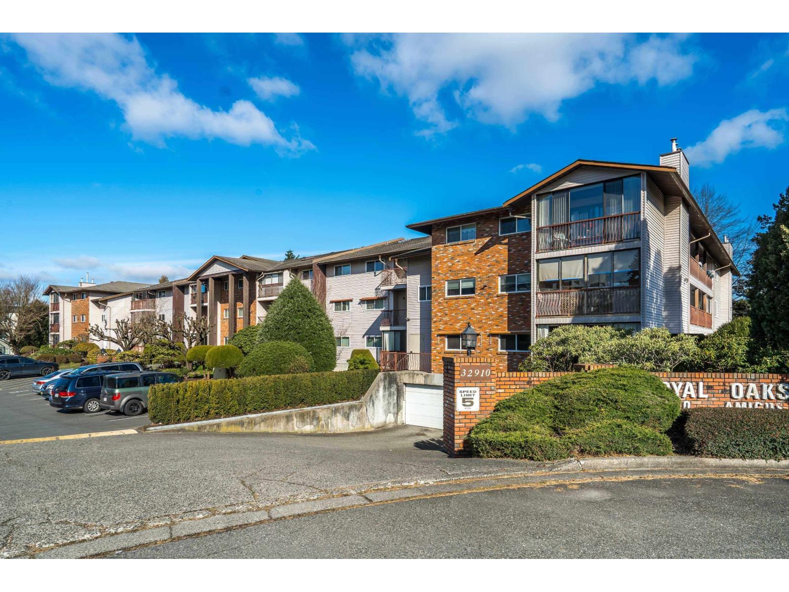 101 32910 Amicus Place Place, Abbotsford, British Columbia  V2S 6G9 - Photo 1 - R3095146