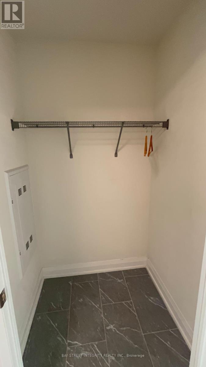 1207 - 18 Water Walk Drive W, Markham, Ontario  L3R 6L5 - Photo 12 - N12840228