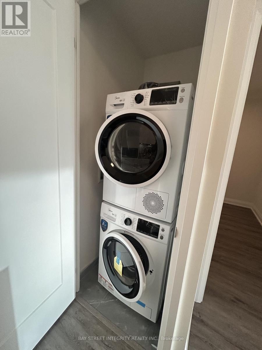 1207 - 18 Water Walk Drive W, Markham, Ontario  L3R 6L5 - Photo 8 - N12840228