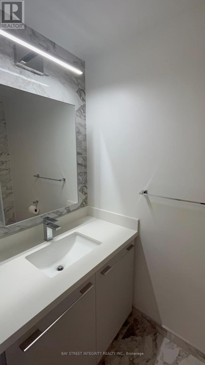 1207 - 18 Water Walk Drive W, Markham, Ontario  L3R 6L5 - Photo 9 - N12840228