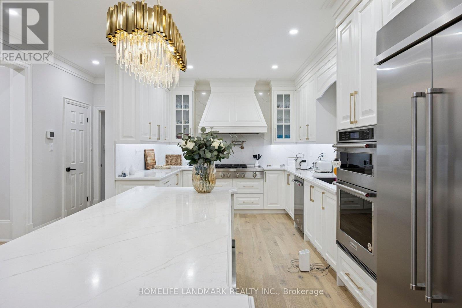 49 Pearson Avenue, Richmond Hill, Ontario  L4C 6T3 - Photo 14 - N12840266