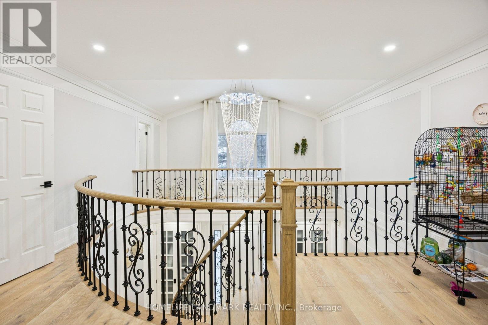 49 Pearson Avenue, Richmond Hill, Ontario  L4C 6T3 - Photo 19 - N12840266