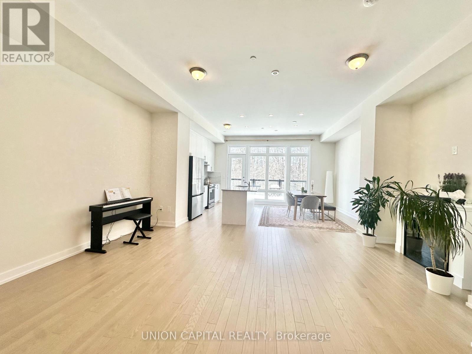 136 Credit Lane, Richmond Hill, Ontario  L4E 1G9 - Photo 19 - N12840310