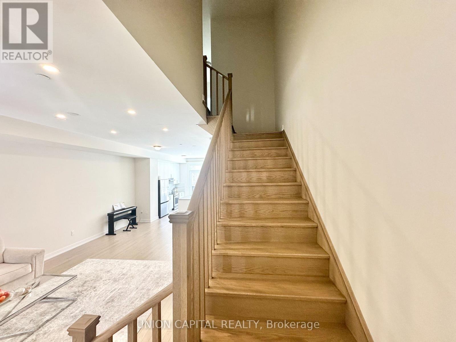 136 Credit Lane, Richmond Hill, Ontario  L4E 1G9 - Photo 31 - N12840310