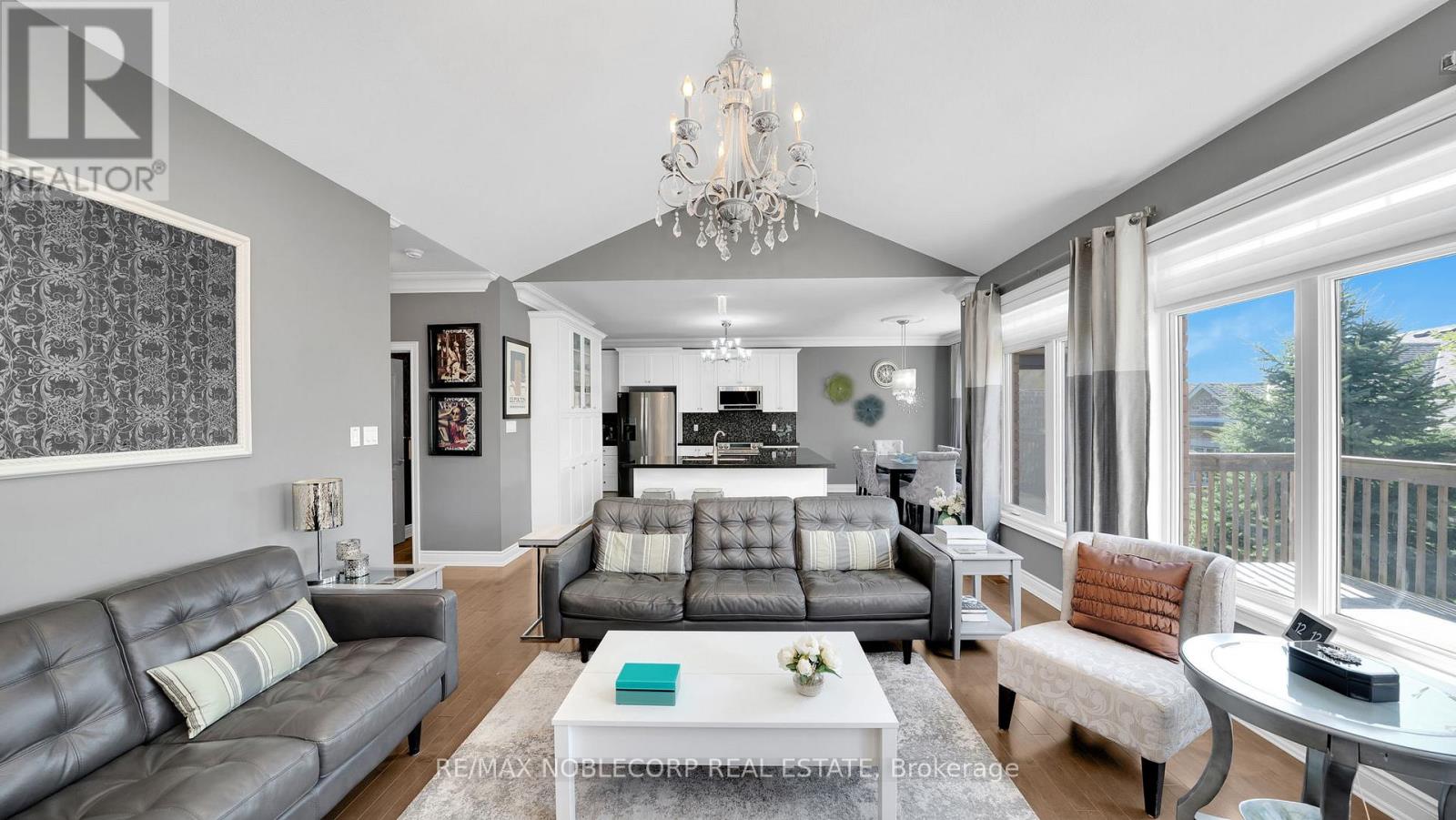 31 - 34 Hillcrest Drive, New Tecumseth, Ontario  L9R 0N4 - Photo 10 - N12840320