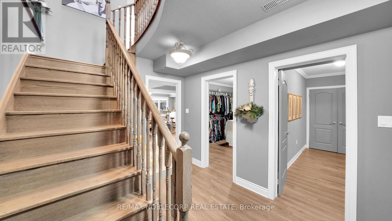 31 - 34 Hillcrest Drive, New Tecumseth, Ontario  L9R 0N4 - Photo 22 - N12840320