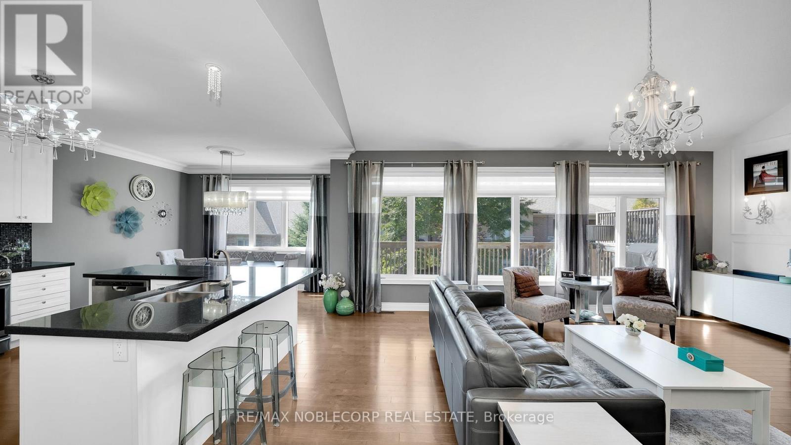 31 - 34 Hillcrest Drive, New Tecumseth, Ontario  L9R 0N4 - Photo 6 - N12840320