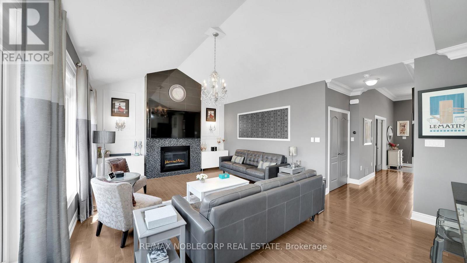 31 - 34 Hillcrest Drive, New Tecumseth, Ontario  L9R 0N4 - Photo 9 - N12840320