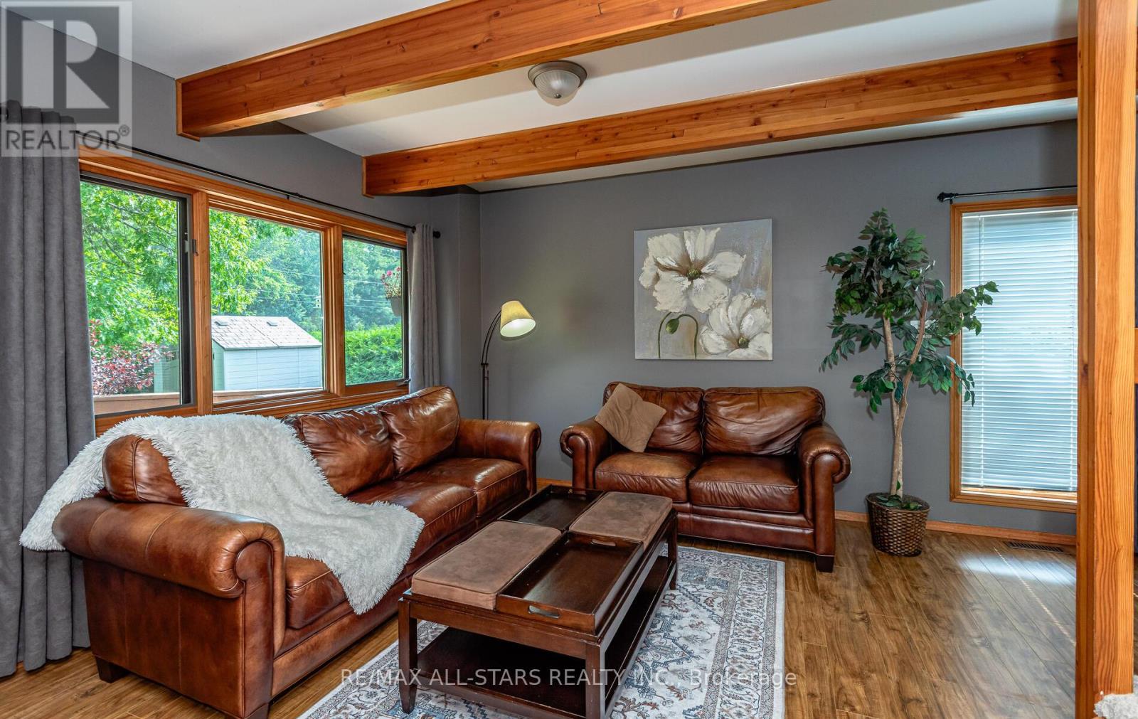 136 Riverbank Drive, Georgina, Ontario  L0E 1N0 - Photo 20 - N12840360