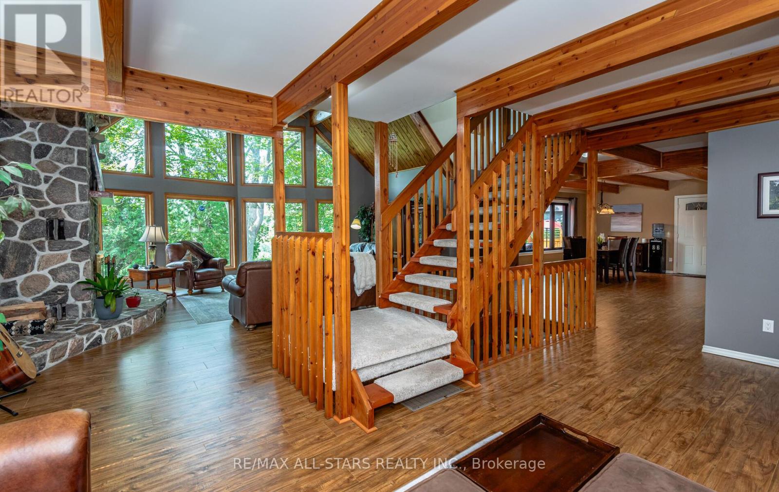 136 Riverbank Drive, Georgina, Ontario  L0E 1N0 - Photo 21 - N12840360