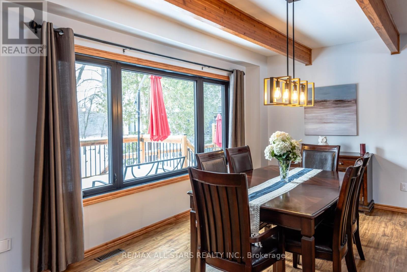 136 Riverbank Drive, Georgina, Ontario  L0E 1N0 - Photo 3 - N12840360