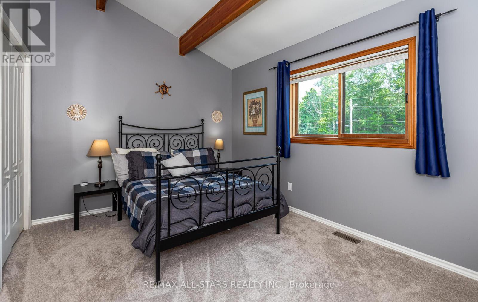 136 Riverbank Drive, Georgina, Ontario  L0E 1N0 - Photo 37 - N12840360