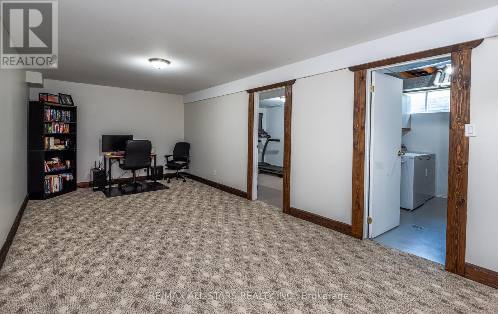 136 Riverbank Drive, Georgina, Ontario  L0E 1N0 - Photo 40 - N12840360