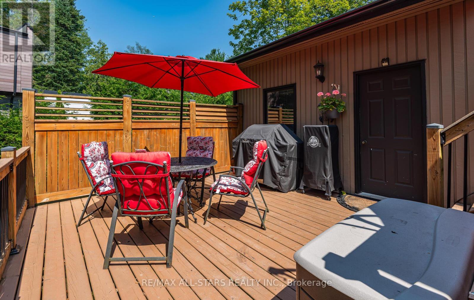 136 Riverbank Drive, Georgina, Ontario  L0E 1N0 - Photo 44 - N12840360