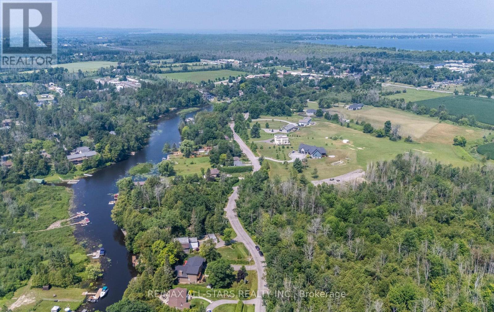 136 Riverbank Drive, Georgina, Ontario  L0E 1N0 - Photo 50 - N12840360