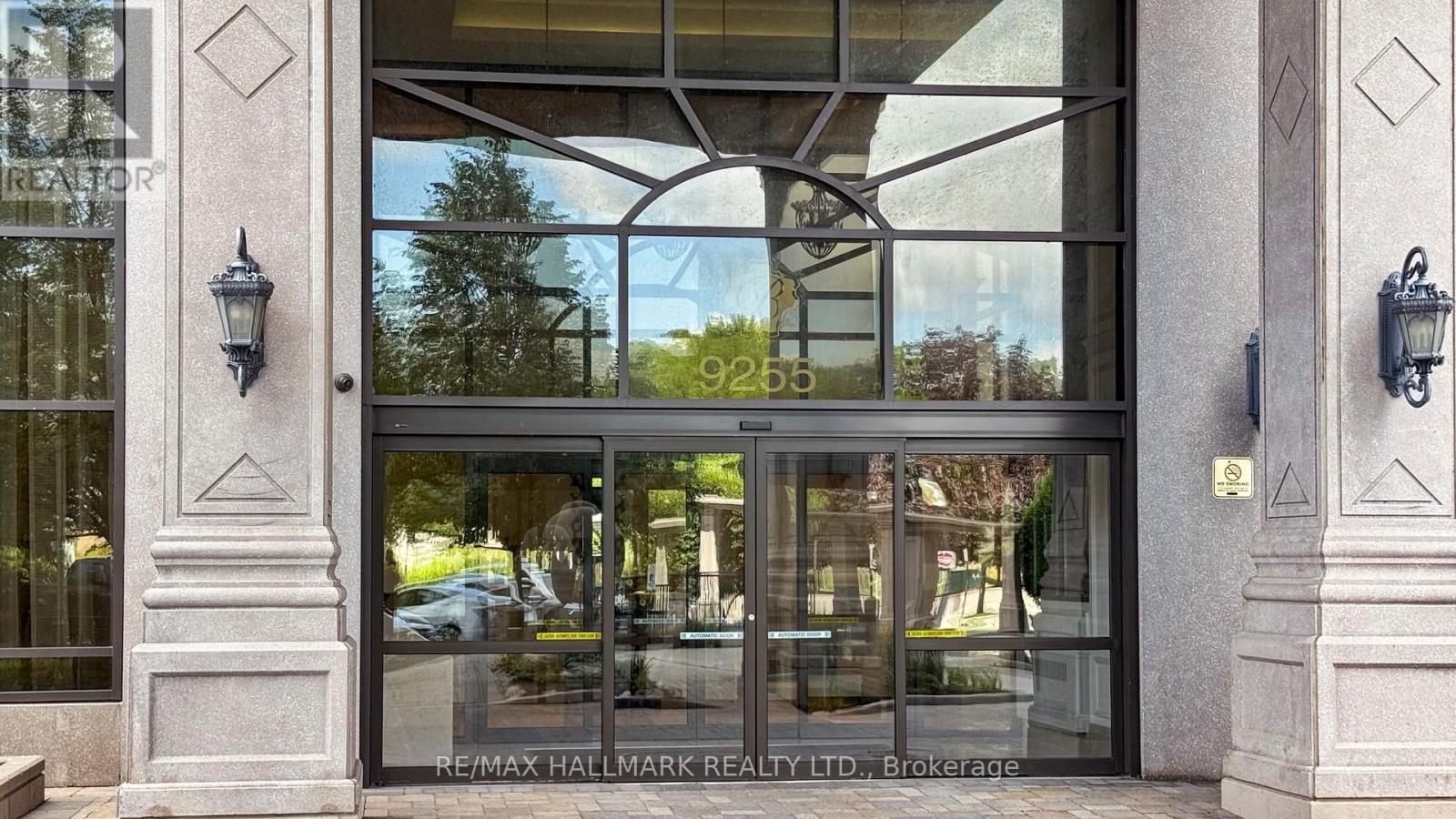 809 - 9255 Jane St Street, Vaughan (Maple), Ontario  L6A 0K1 - Photo 3 - N12840450