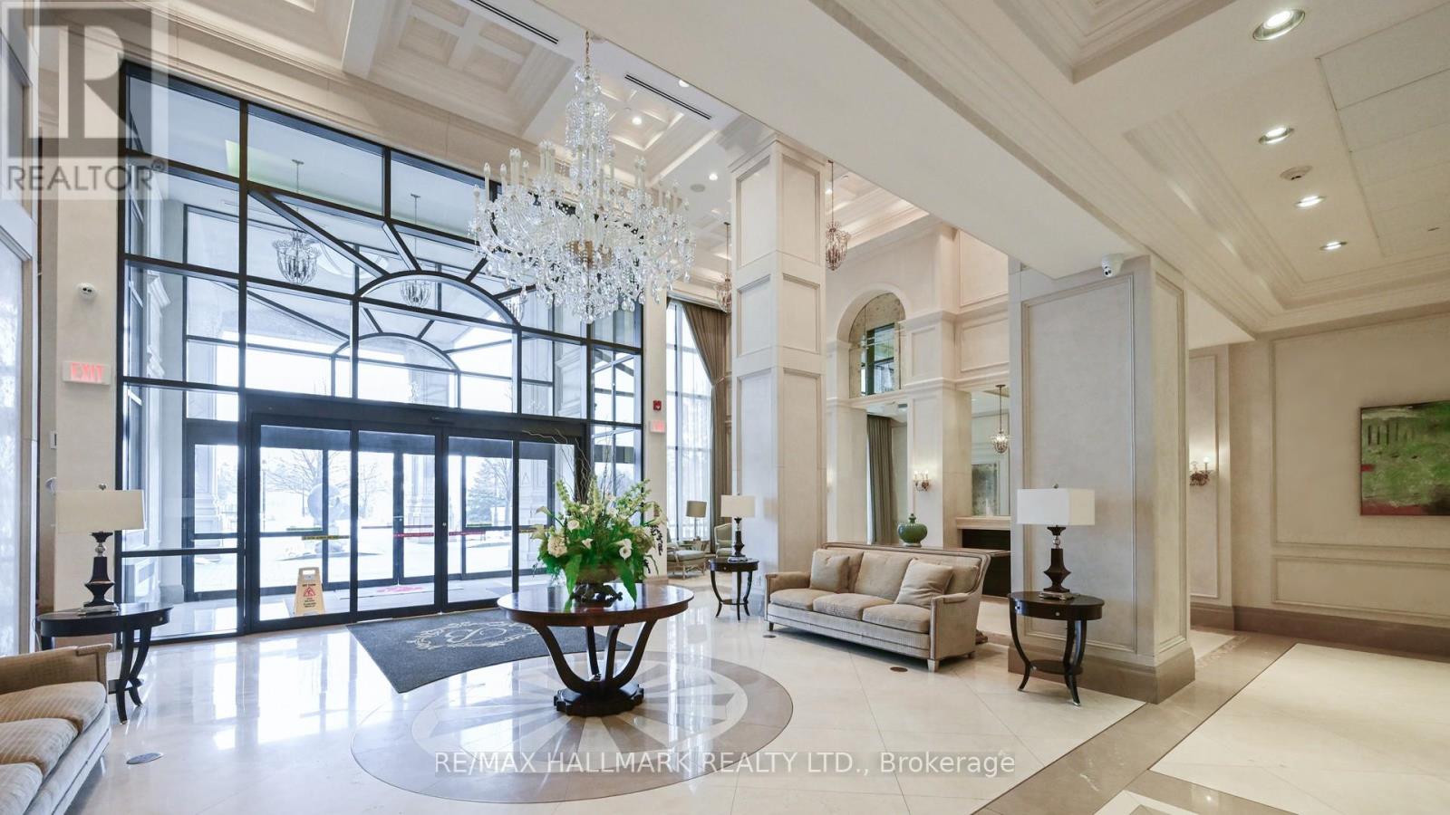 809 - 9255 Jane St Street, Vaughan (Maple), Ontario  L6A 0K1 - Photo 4 - N12840450