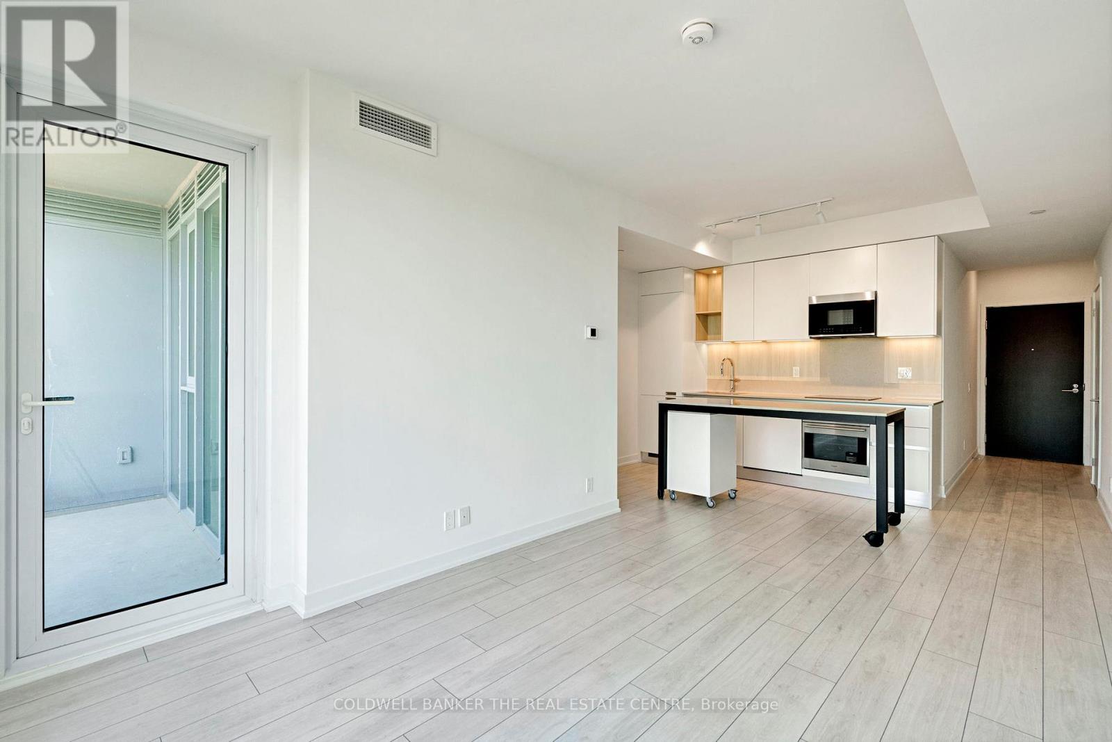 Unit #1302 - 39 Mary Street, Barrie (City Centre), Ontario  L4N 1S9 - Photo 5 - S12840274