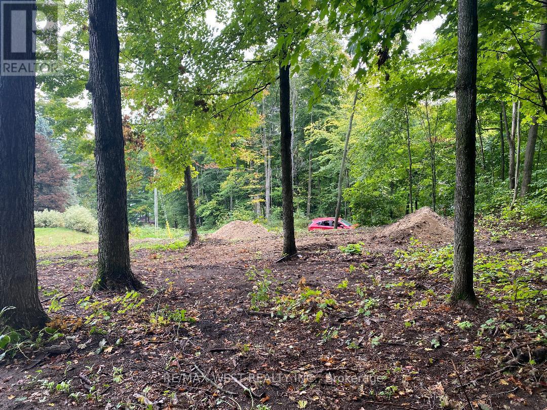 12 Lakeview Crescent, Tiny, Ontario  L9M 1R2 - Photo 2 - S12840374