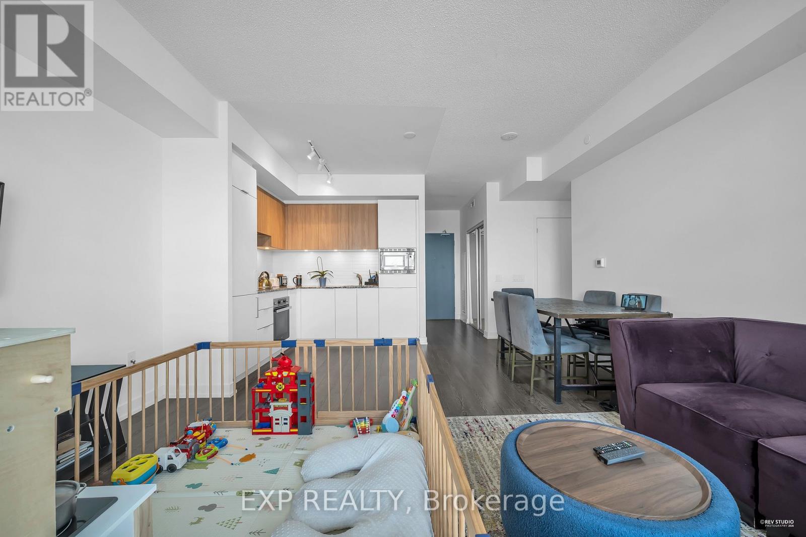 313 - 50 O'neil Road, Toronto, Ontario  M3C 0R2 - Photo 11 - C12840100