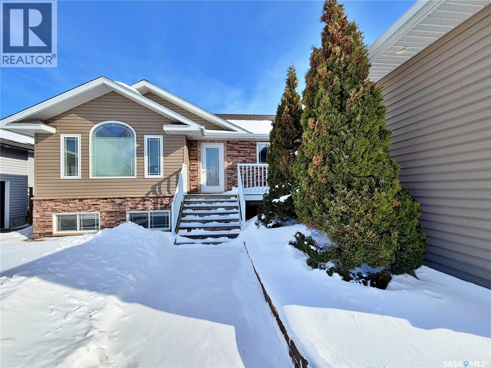 123 Heritage Place, Moosomin, Saskatchewan  S0G 3N0 - Photo 2 - SK029610