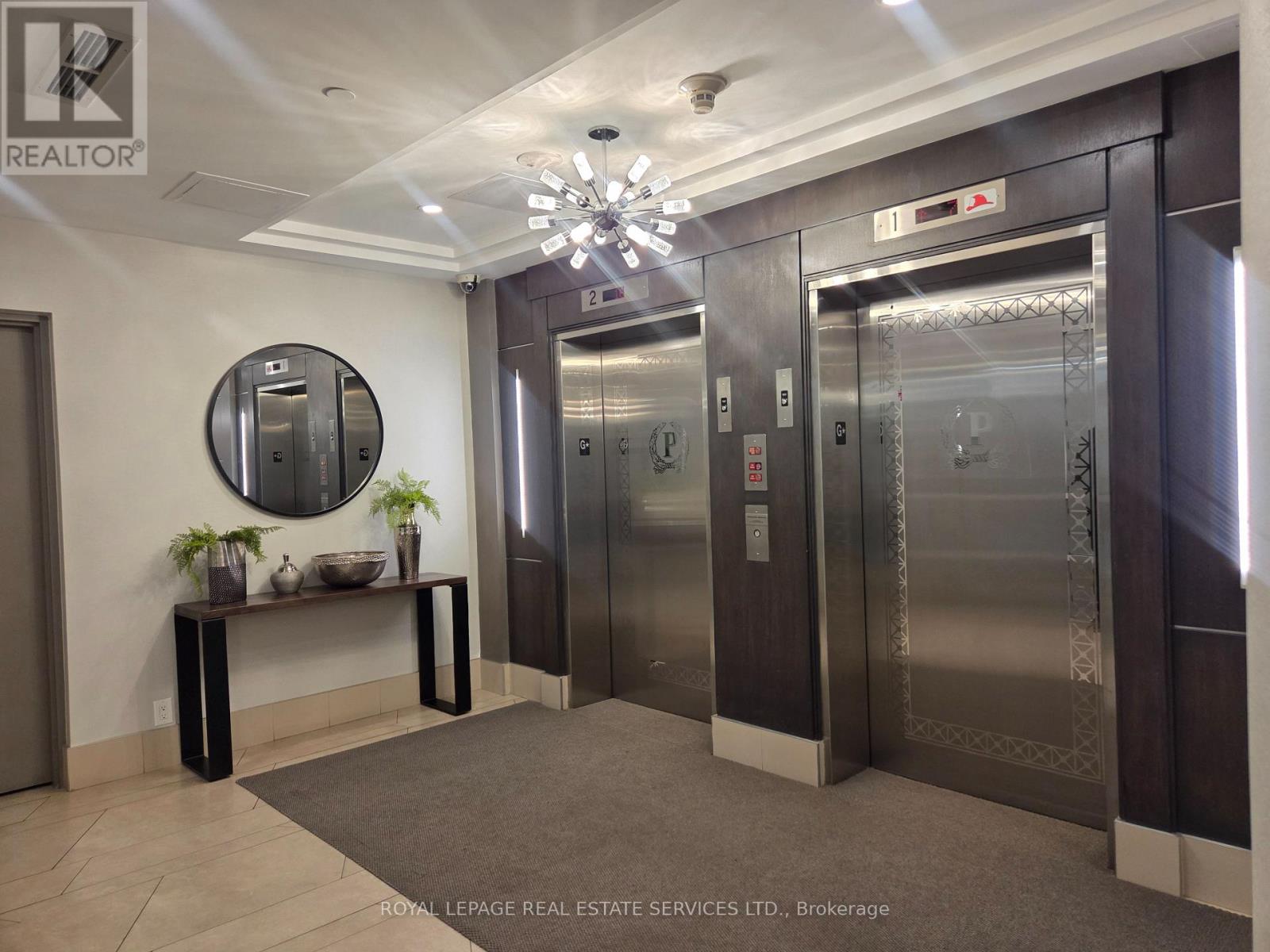 102 - 1900 Lake Shore Boulevard, Toronto, Ontario  M6S 1A4 - Photo 14 - W12662250