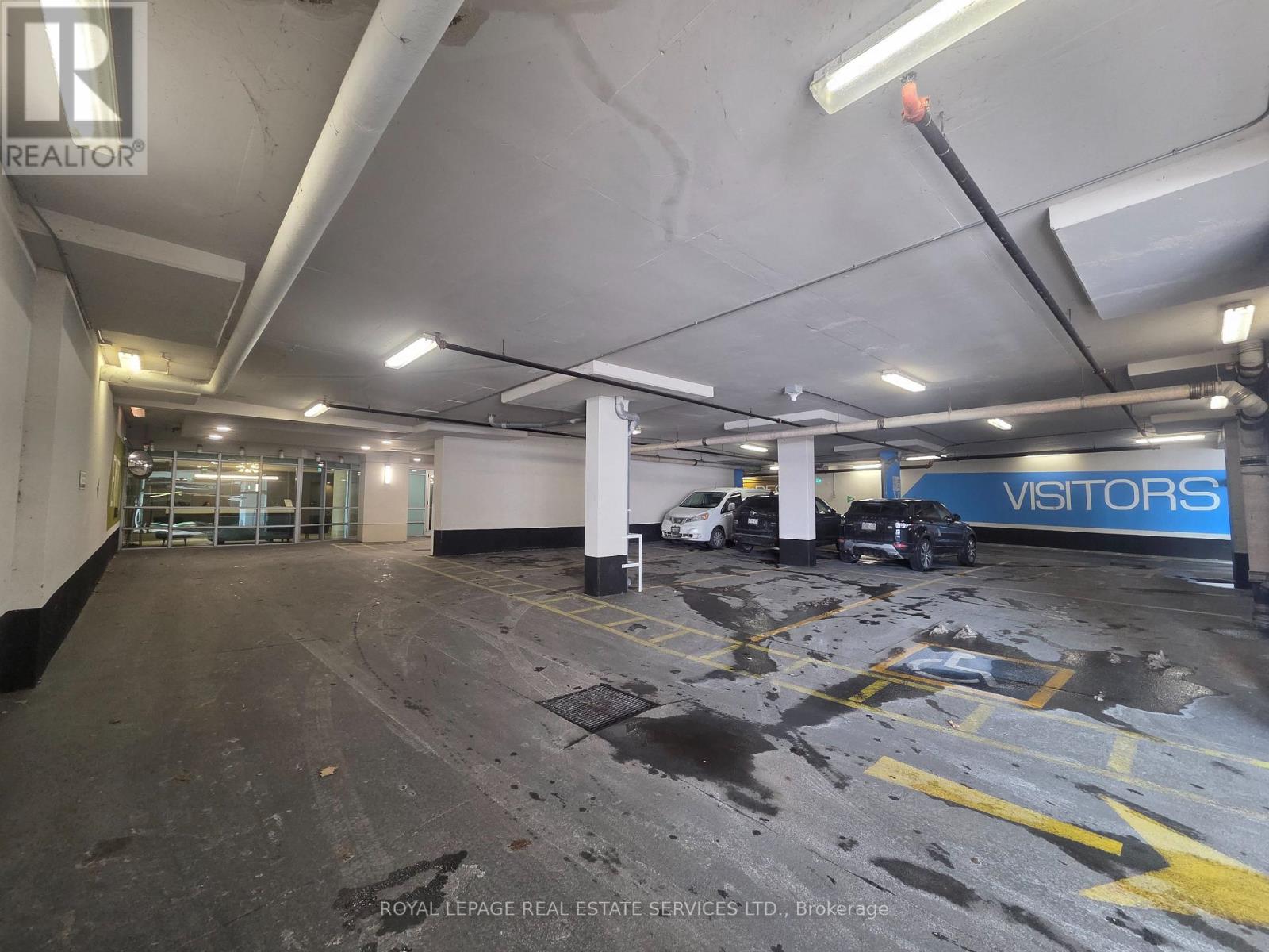 102 - 1900 Lake Shore Boulevard, Toronto, Ontario  M6S 1A4 - Photo 24 - W12662250