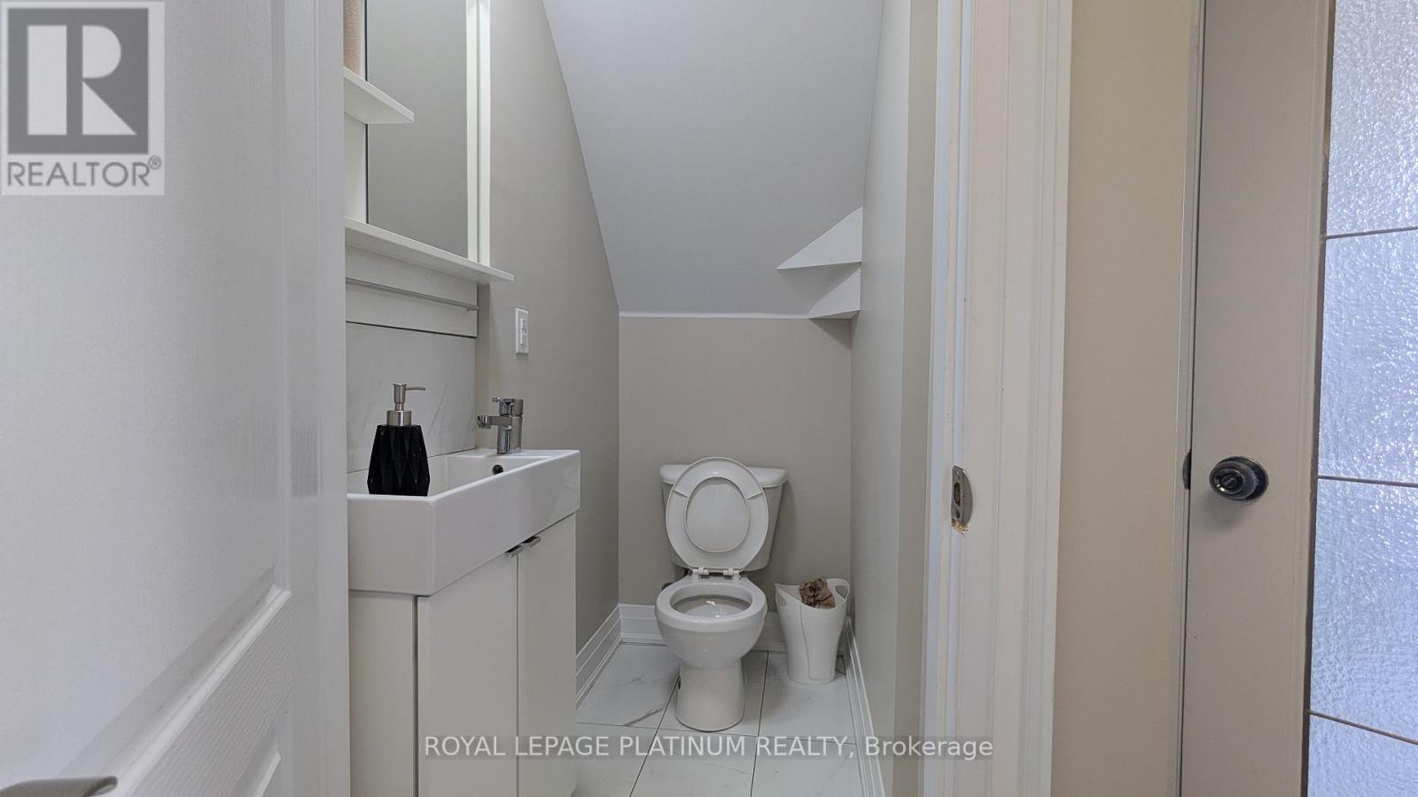 23 - 7370 Bramalea Road, Mississauga, Ontario  L5S 1N6 - Photo 9 - W12829826