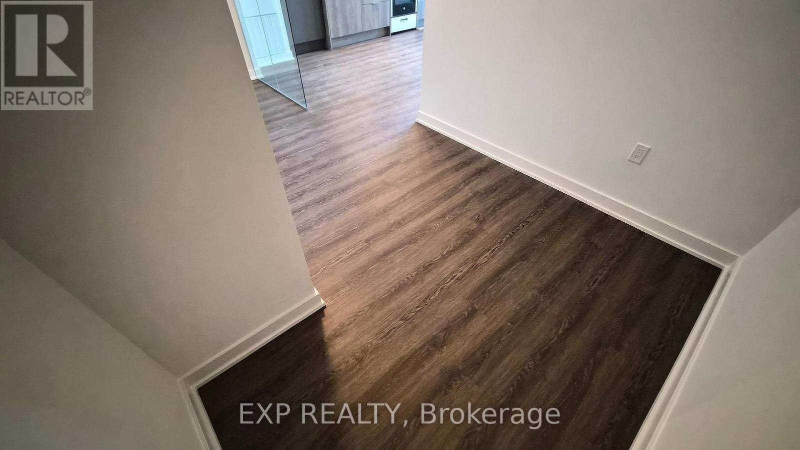 1206 - 448 Burnhamthorpe Road W, Mississauga, Ontario  L5B 4M6 - Photo 10 - W12838836