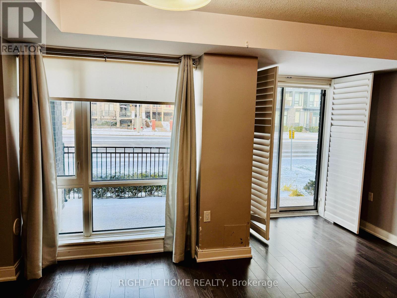 73 - 100 Dufay Road, Brampton, Ontario  L7A 4A2 - Photo 3 - W12840172