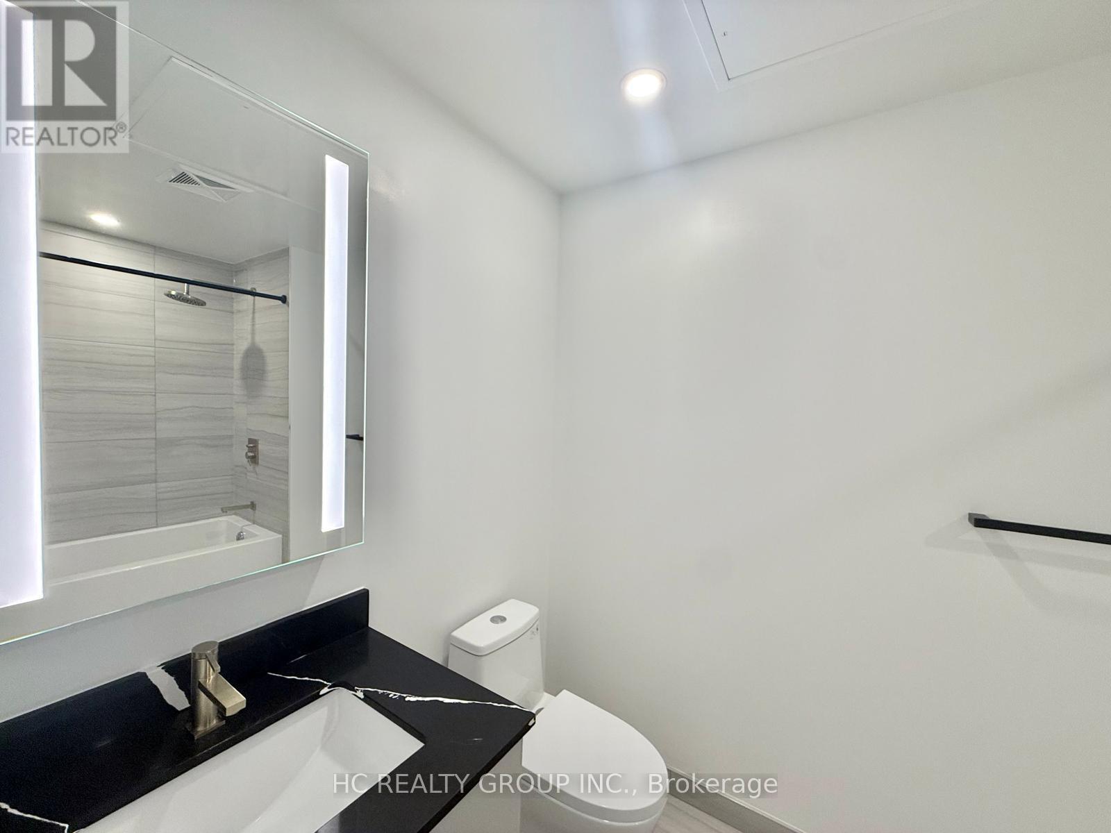 1106 - 285 Dufferin Street, Toronto, Ontario  M6K 0J2 - Photo 10 - W12840206