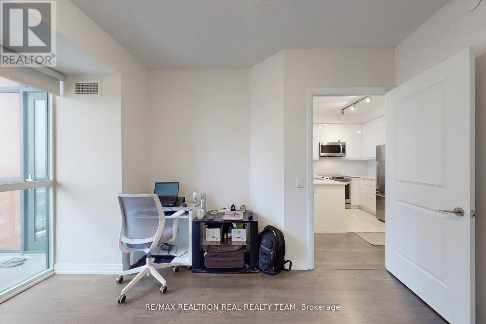 #1510 - 50 Thomas Riley Road, Toronto, Ontario  M9B 0C5 - Photo 20 - W12840248