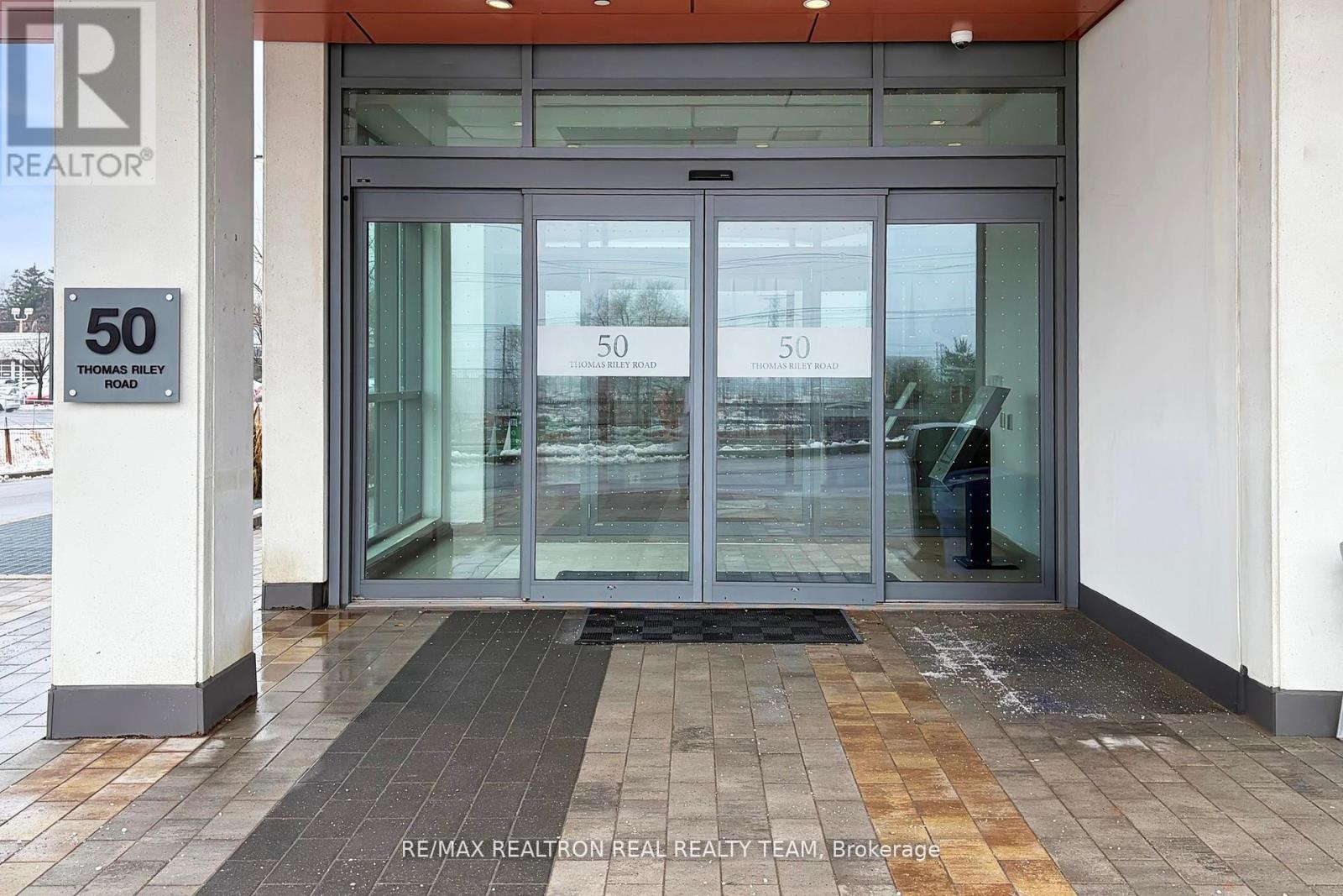 #1510 - 50 Thomas Riley Road, Toronto, Ontario  M9B 0C5 - Photo 3 - W12840248