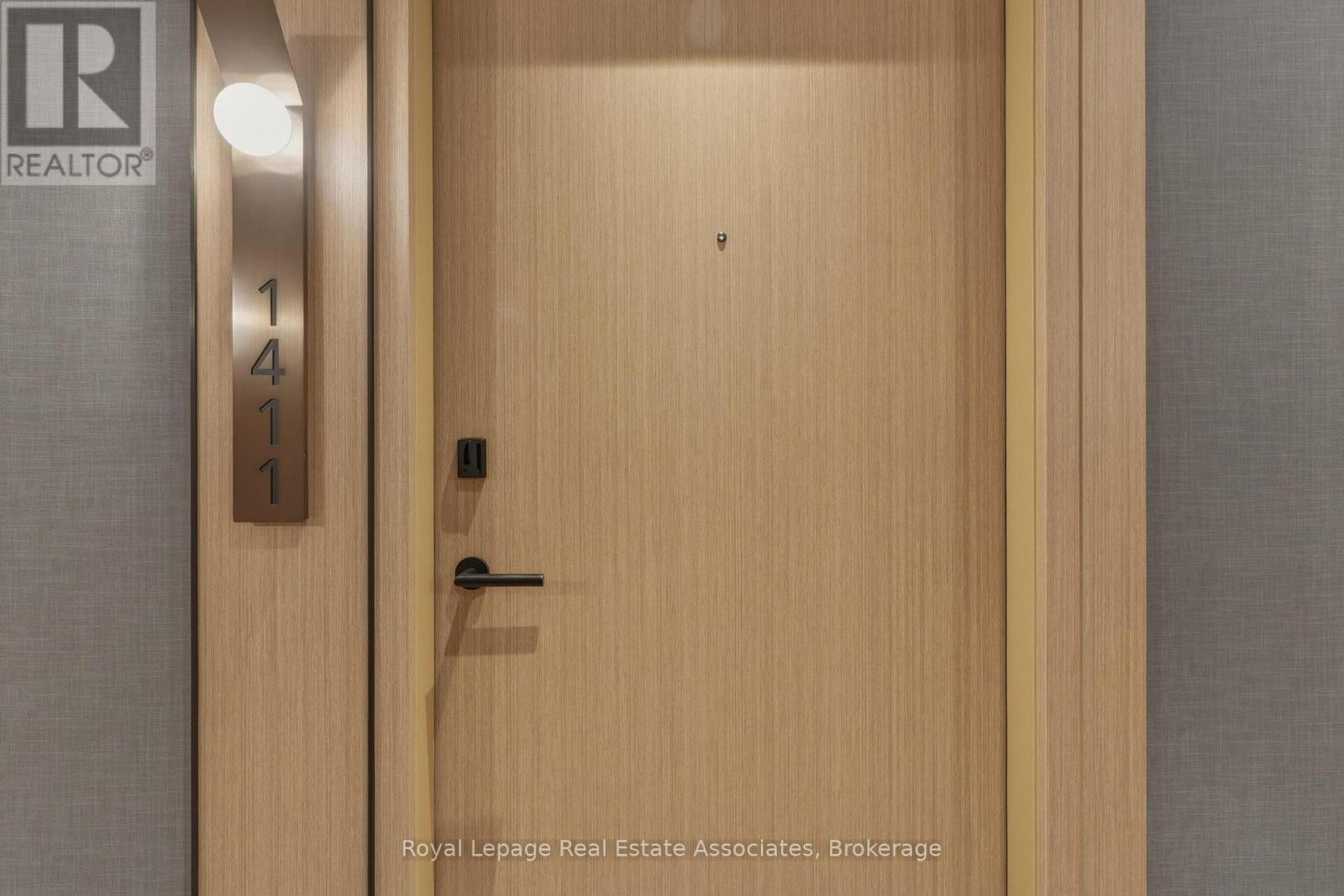 1411 - 60 Central Park Roadway, Toronto, Ontario  M9A 3K1 - Photo 8 - W12840260