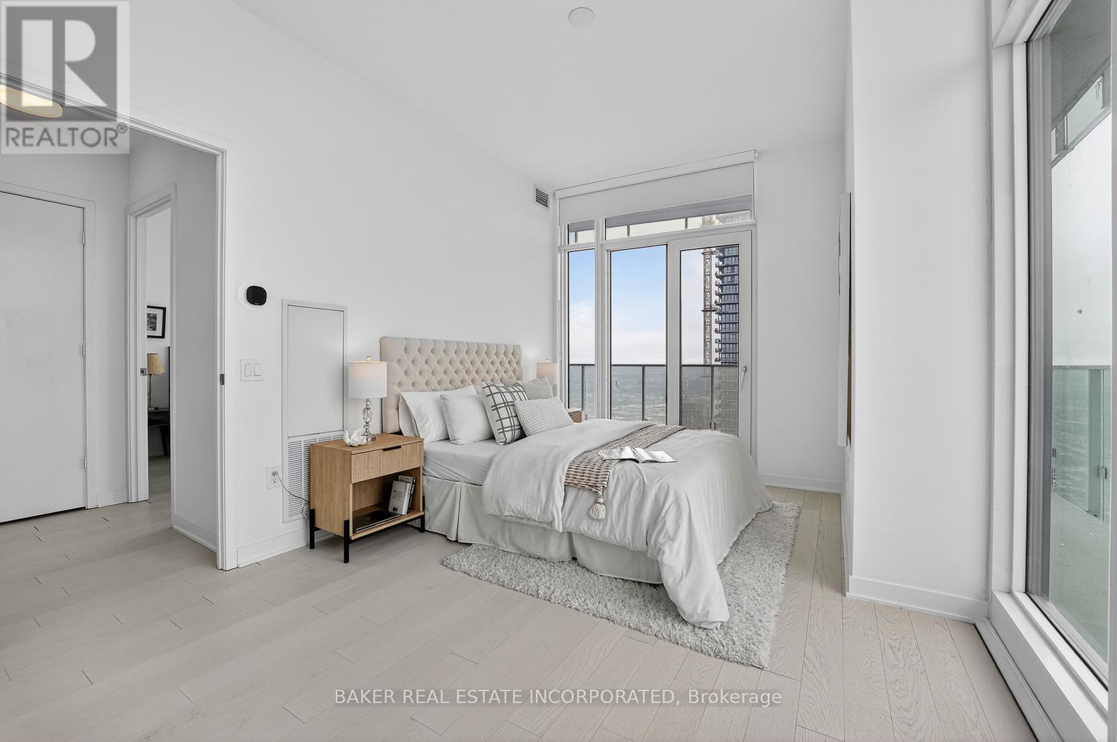 6011 - 3900 Confederation Parkway, Mississauga, Ontario  L5B 0M3 - Photo 13 - W12840262