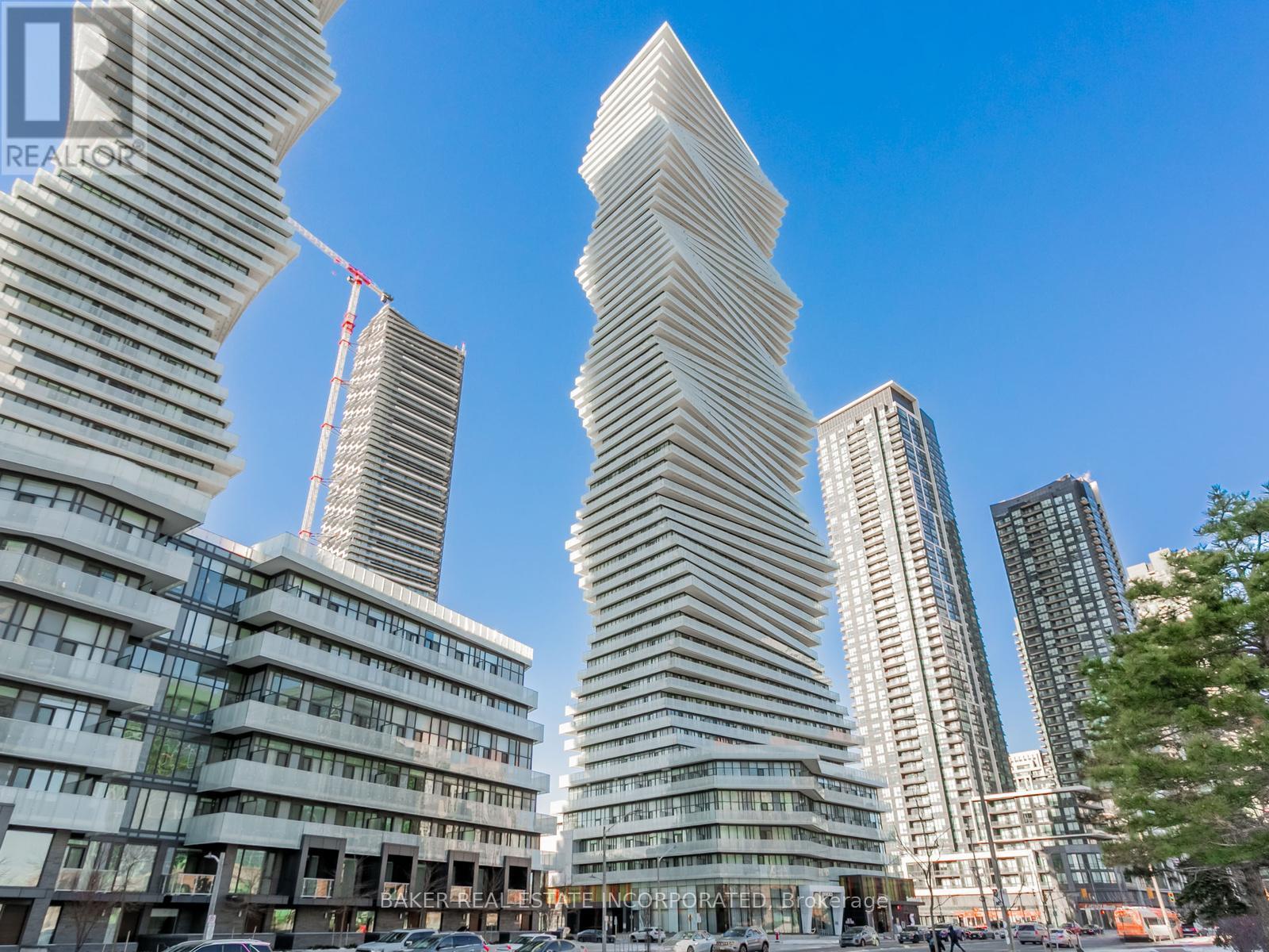 6011 - 3900 Confederation Parkway, Mississauga, Ontario  L5B 0M3 - Photo 25 - W12840262