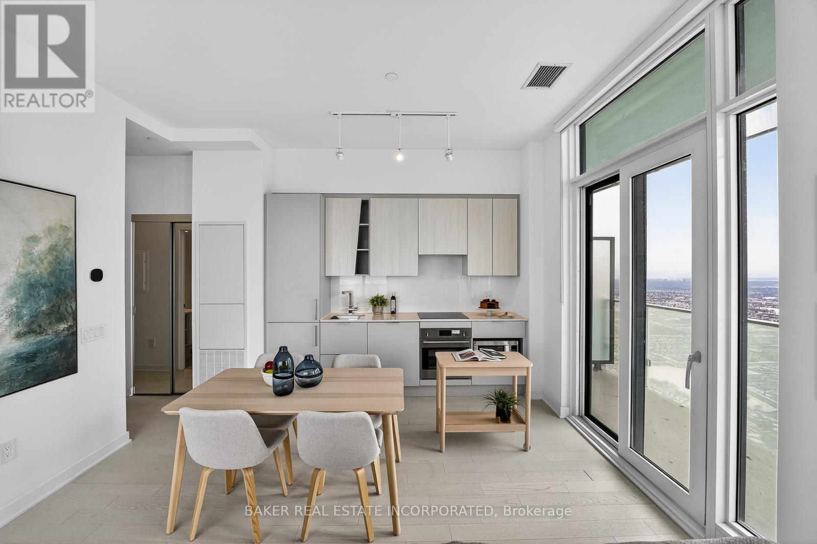 6011 - 3900 Confederation Parkway, Mississauga, Ontario  L5B 0M3 - Photo 7 - W12840262