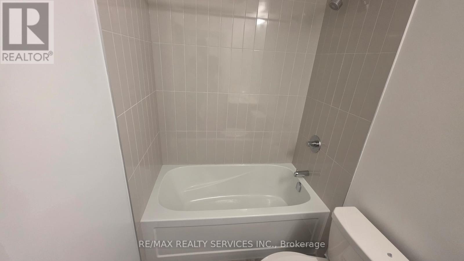 620 - 15 Skyridge Drive, Brampton, Ontario  L6P 4S3 - Photo 33 - W12840288